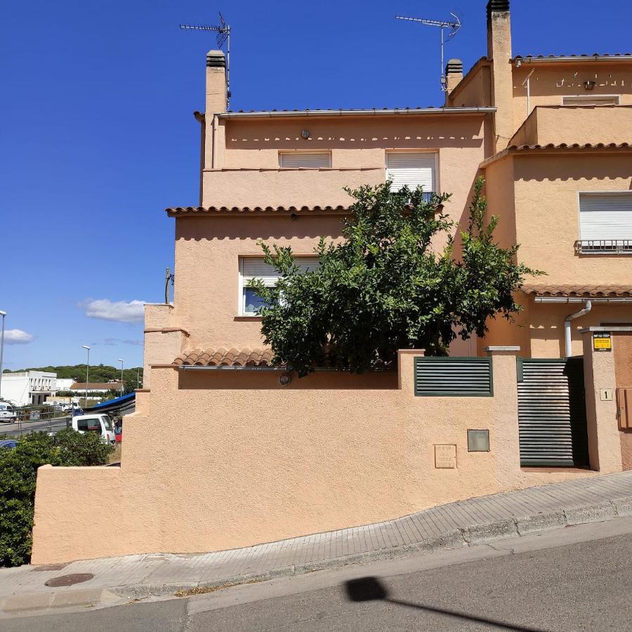 Vila Casa Dorada L' Escala Exteriér fotografie